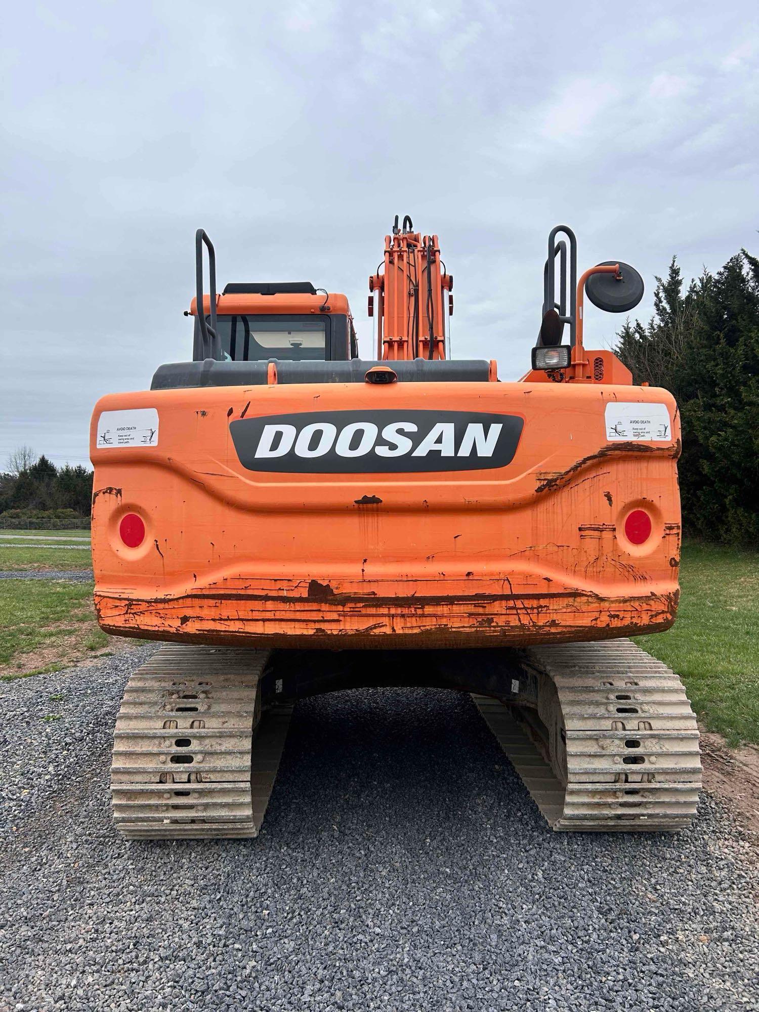 2014 Doosan DX180 LC-3