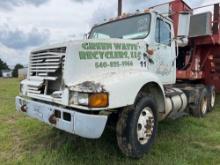 1995 International 8200 Tandem Axle Day Cab