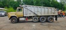 1990 Ford LT9000 Triaxle Dump