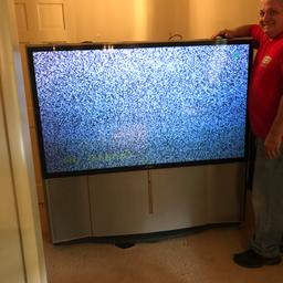 SONY Color Rear Video Projector TV Model KP-65WV600
