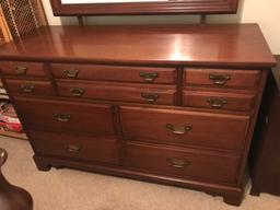 Drexel Mahogany Dresser With Mirror