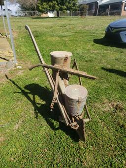 Antique Cole Planter