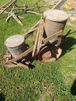 Antique Cole Planter