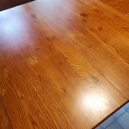 Broyhill Veneer Dining Table