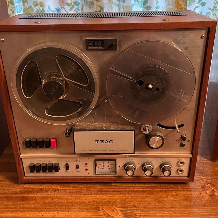 Vintage TEAC Reel to Reel Model A-1500 - No Cord