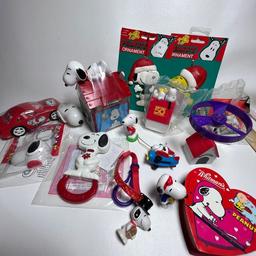 Lot of Various Snoopy Collectibles