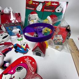 Lot of Various Snoopy Collectibles