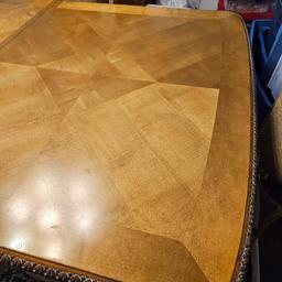Dining Table with 6 Chairs and 1 Leaf