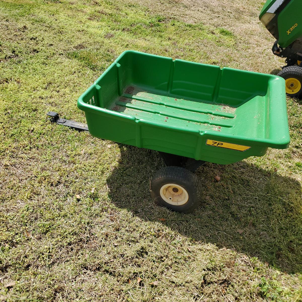 John Deere 7P Mower Dumping Trailer