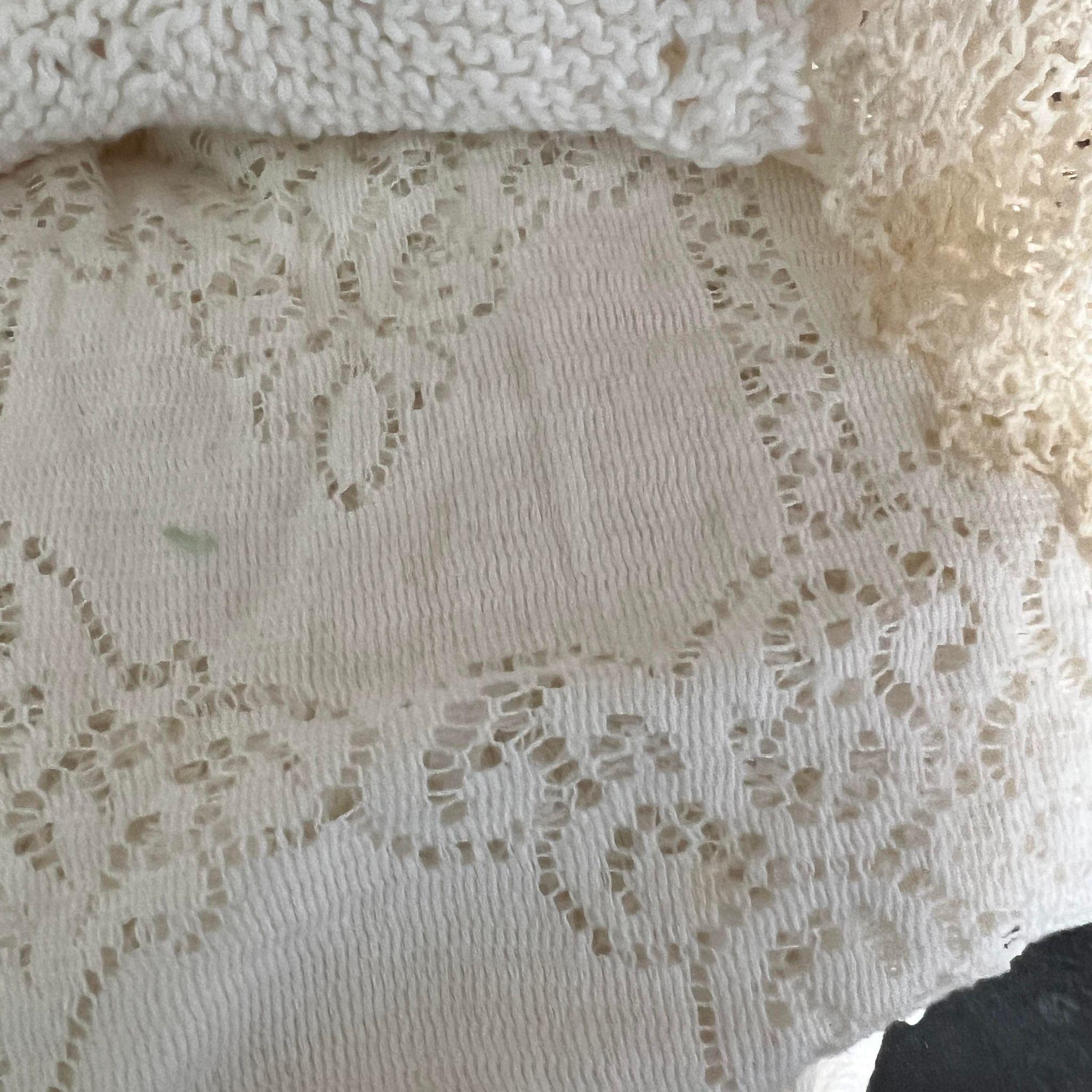 Large Lot of Doilies & Tablecloths