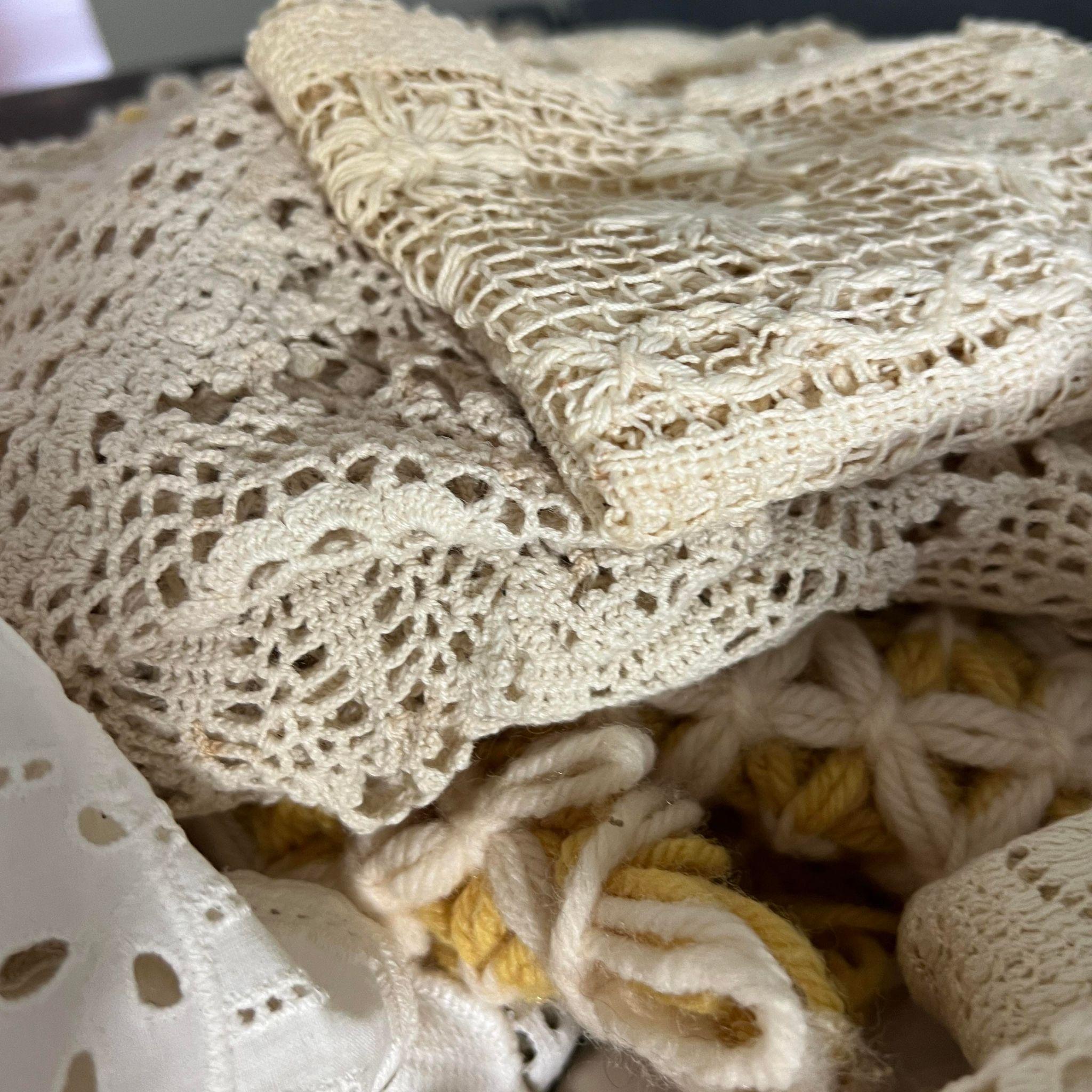 Large Lot of Doilies & Tablecloths