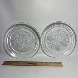 Pair of Hoya Flower of the Month Crystal Signed Collector's Plates