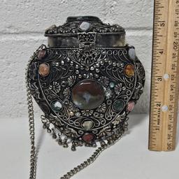 Beautiful Sajai Gemstone Metal Purse