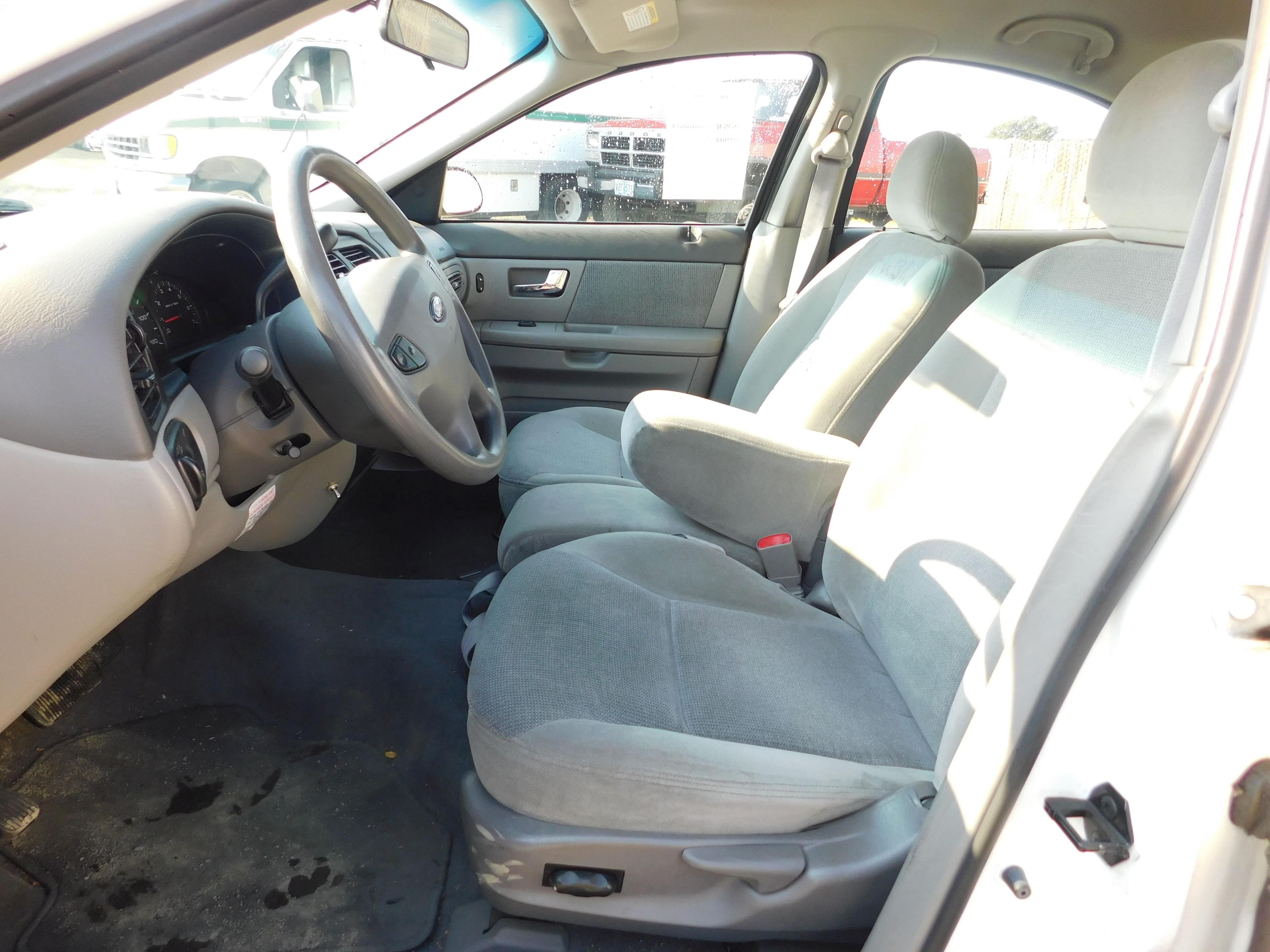 2002 FORD TAURUS SE HATCHBACK