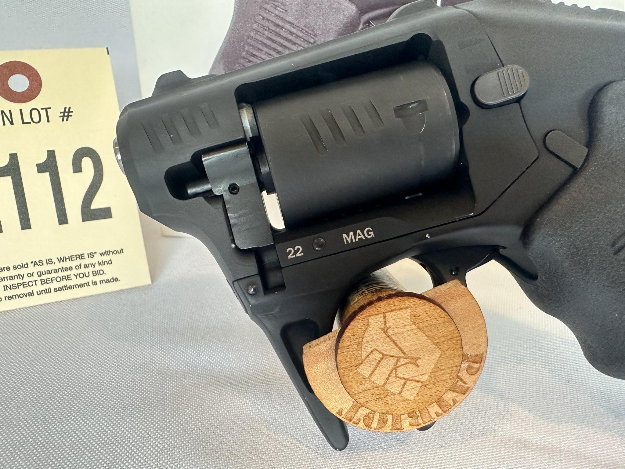 Standard Mfg S333 Thunderstruck Revolver