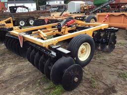 (279)8' PULL TYPE FINISH DISC HARROW - X2224