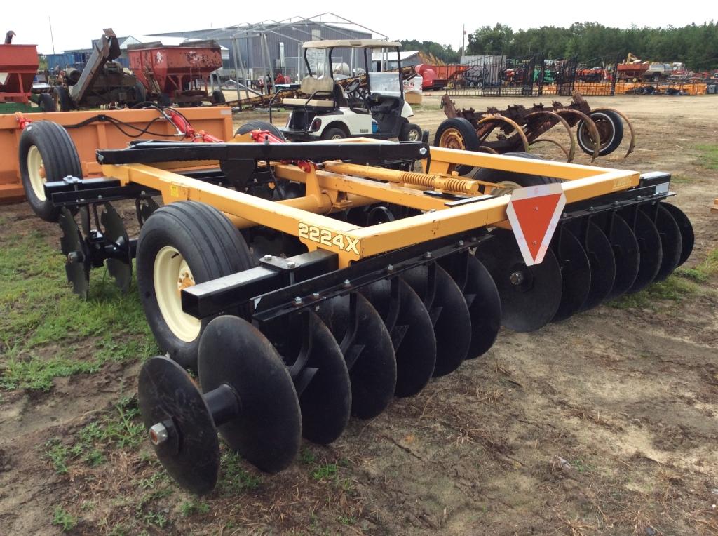 (279)8' PULL TYPE FINISH DISC HARROW - X2224