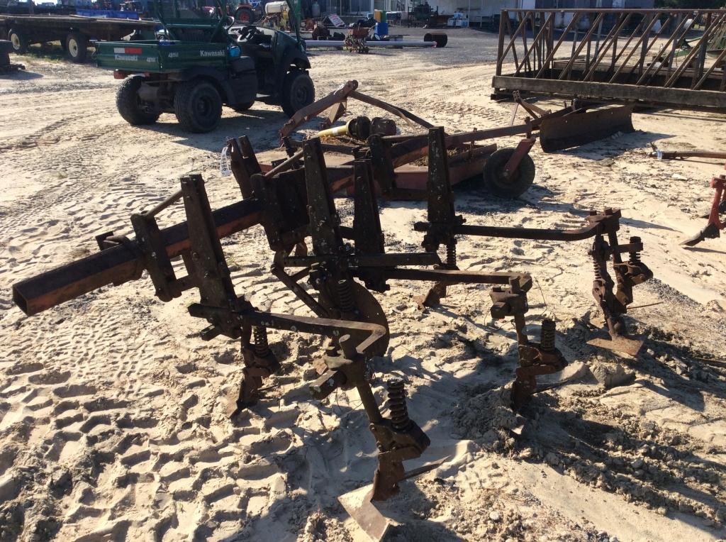 (17)2 ROW CULTIVATOR