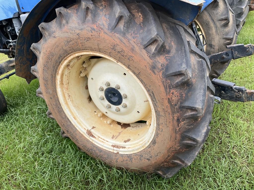 (82)NEW HOLLAND WORKMASTER 70
