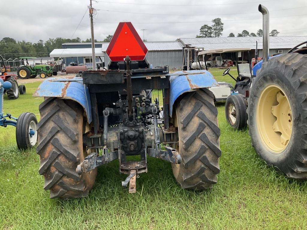 (82)NEW HOLLAND WORKMASTER 70