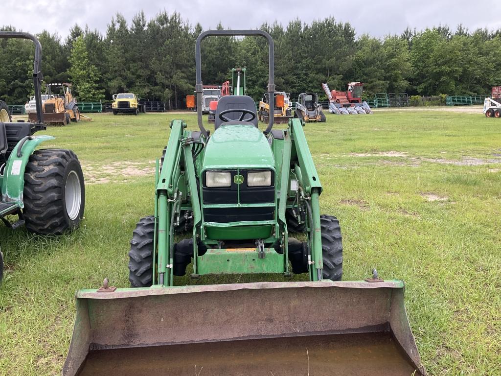 (60)JOHN DEERE 4300 W/ JOHN DEERE 420 LOADER