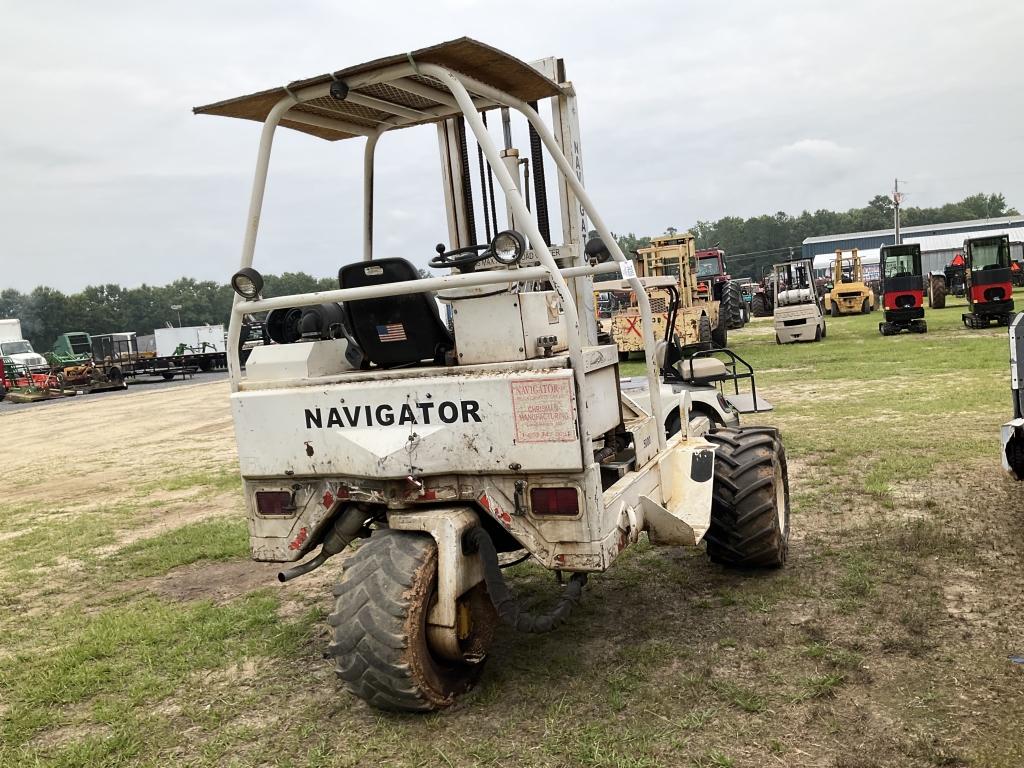 (113)NAVIGATOR RT5000 PIGGY BACK FORKLIFT