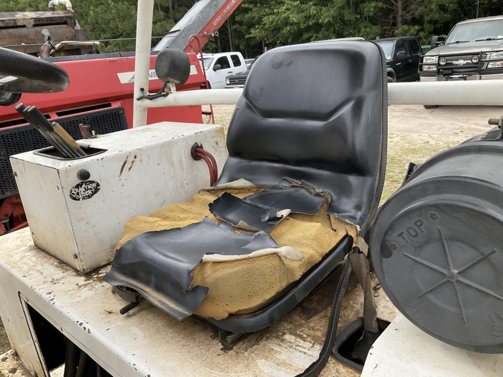 (113)NAVIGATOR RT5000 PIGGY BACK FORKLIFT