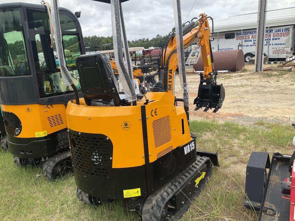 (17)NEW MIVA VA15 MINI EXCAVATOR