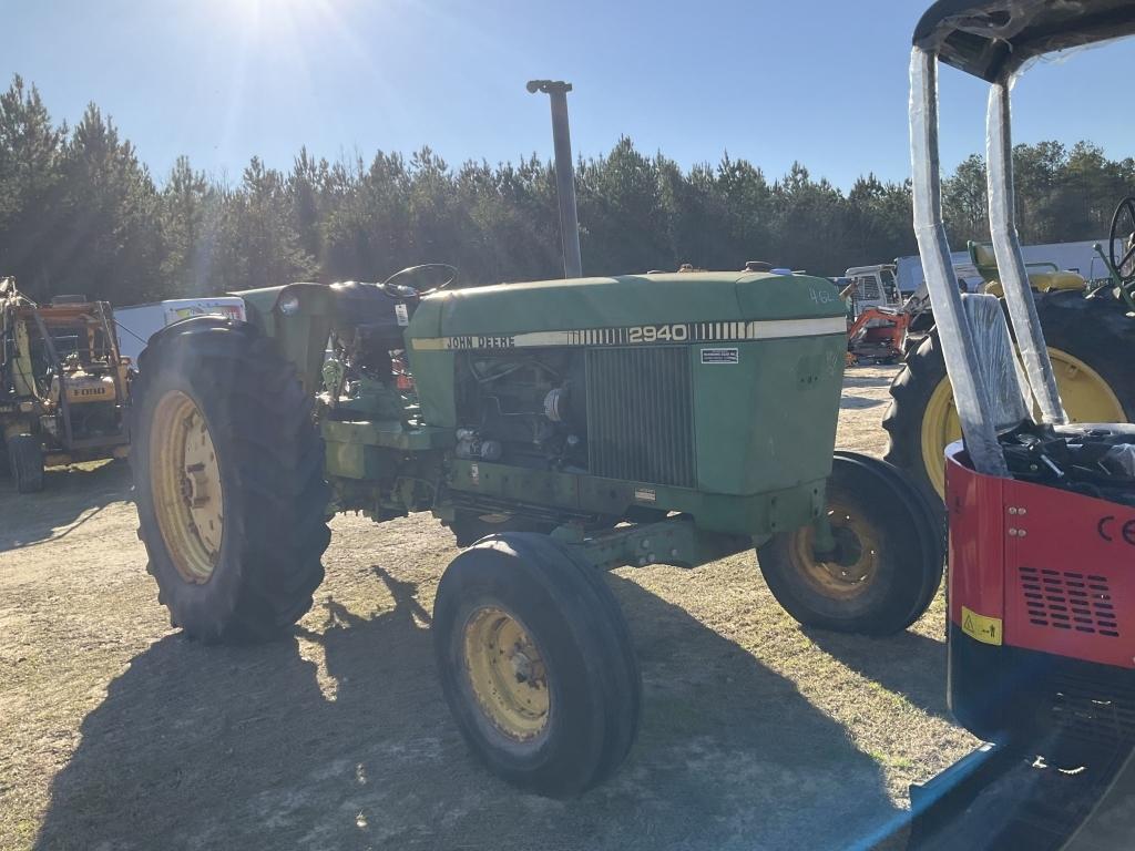 (183)JOHN DEERE 2940