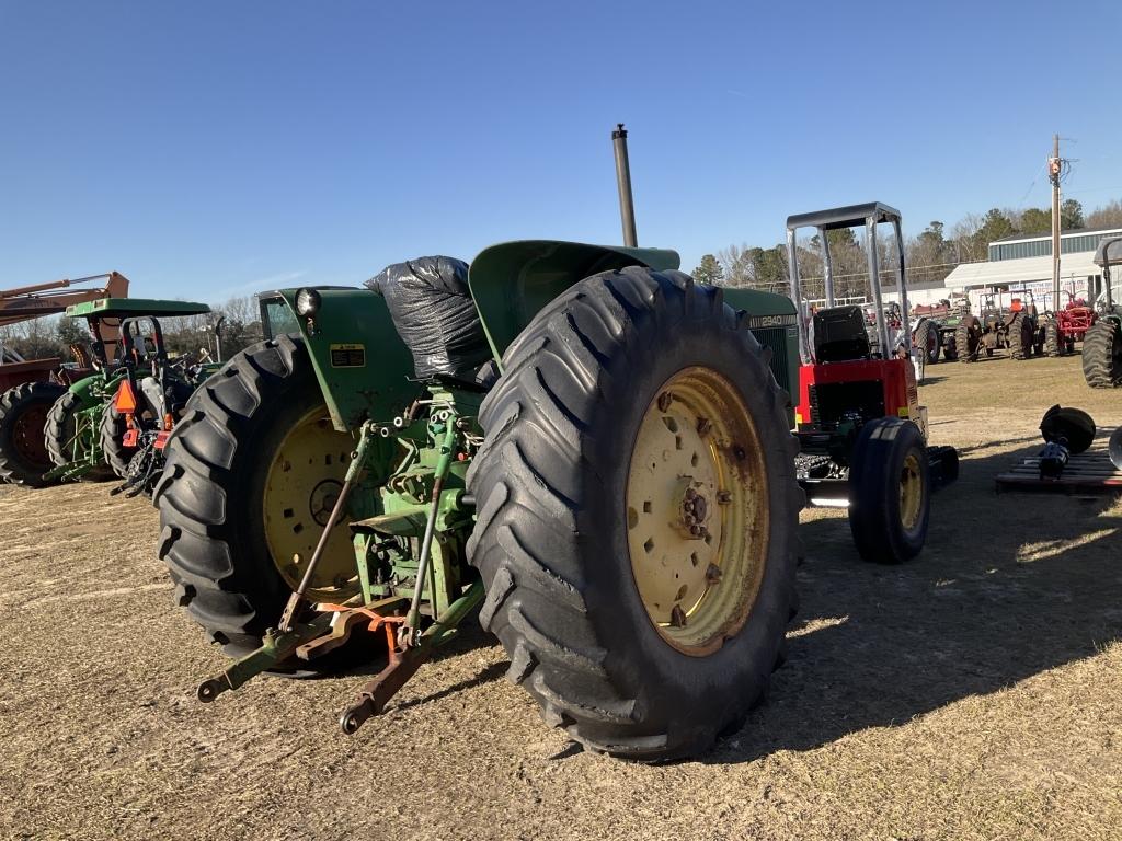 (183)JOHN DEERE 2940