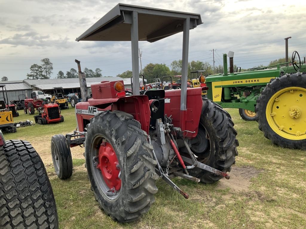 (185)MASSEY FERGUSON 245