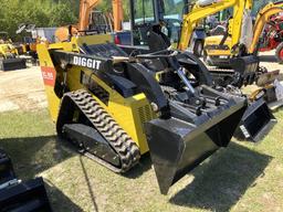 (123)UNUSED DIGGIT SCL850 MINI SKID LOADER