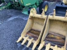 JOHN DEERE 18" BUCKET