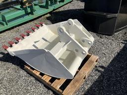 (1198)36" EXCAVATOR BUCKET