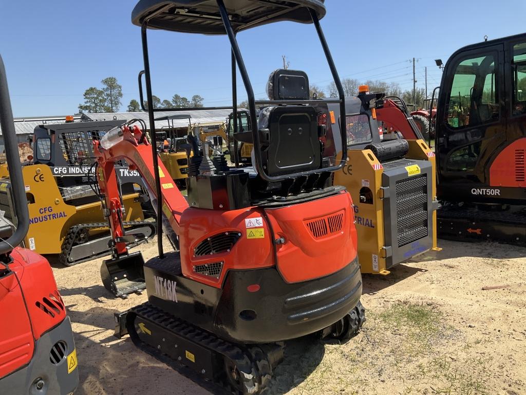 (194)UNUSED AGT NT18K MINI EXCAVATOR