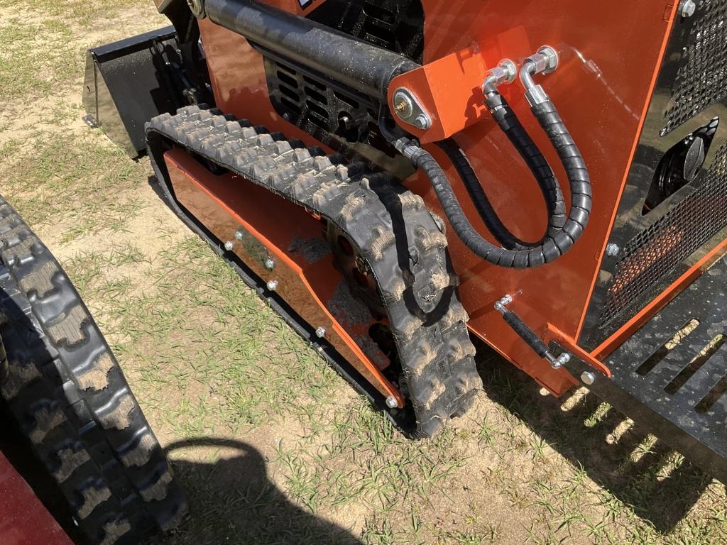 (251)UNUSED EGN EG36C SKID STEER LOADER