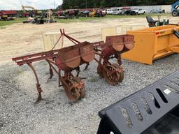 (802)COVINGTON TP-66 2 ROW PLANTER(A)