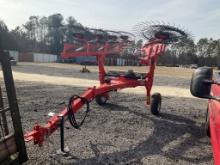 UNUSED  AGLINE AVR8 HAY RAKE(A)