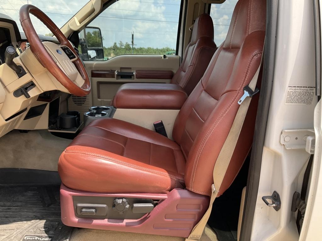 (311)2010 FORD F350
