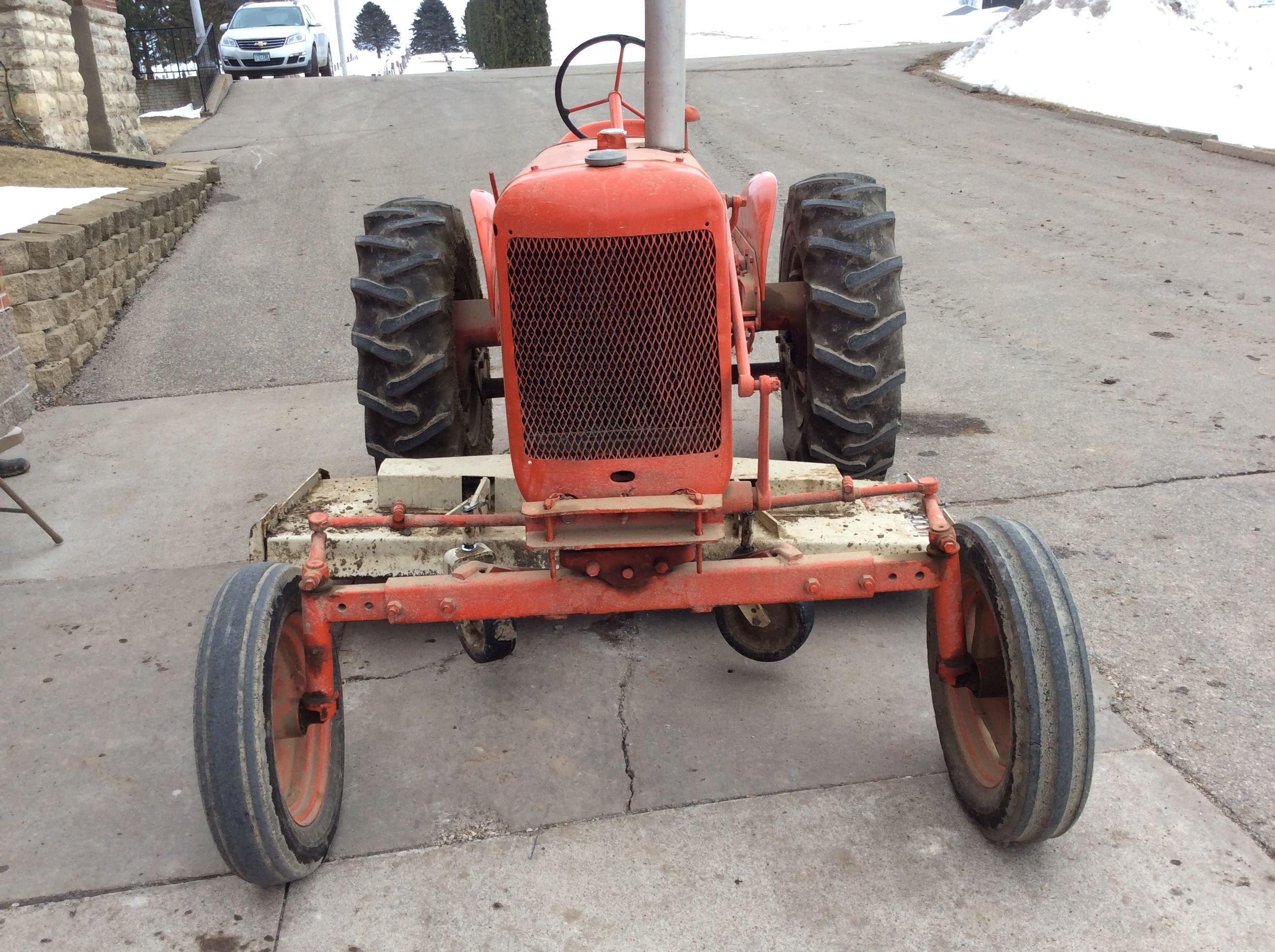 Allis Chalmers CA tractor w/Woods mower