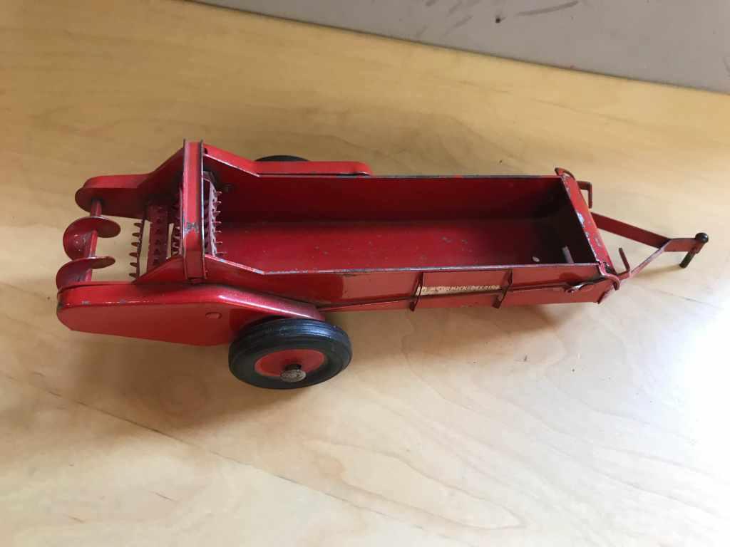 IH Manure spreader - No box