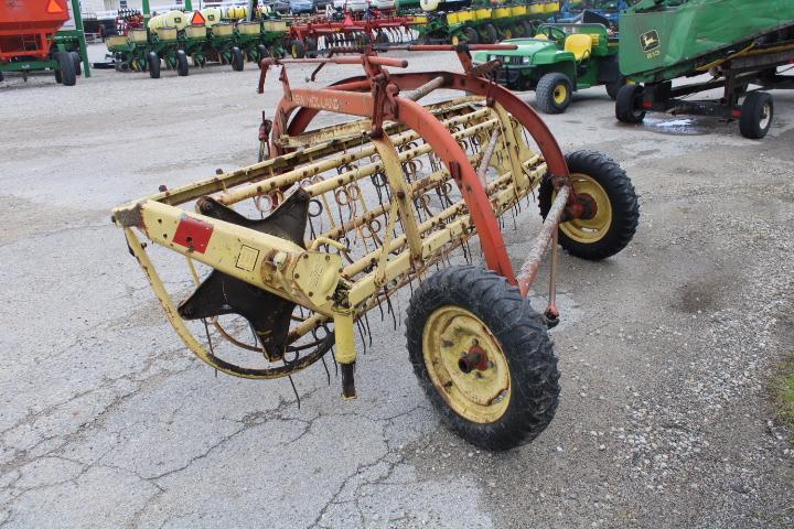 New Holland 256 Hayrake Needs New Drive Shaft, Works However