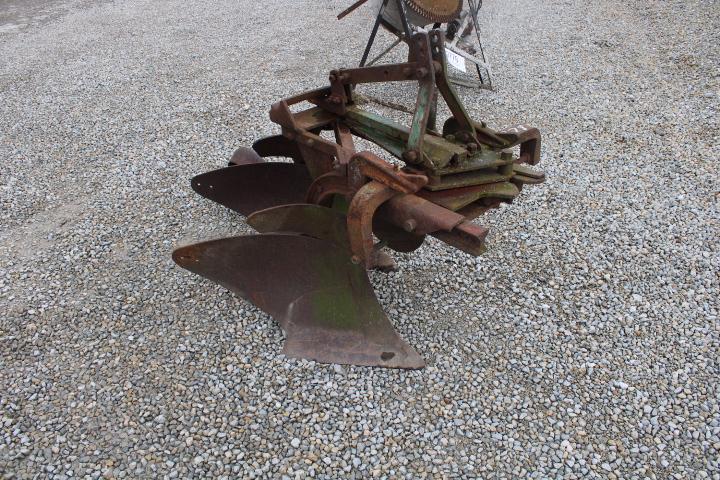 Case 2X  3PT Plow