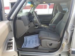 2008 Jeep Commander