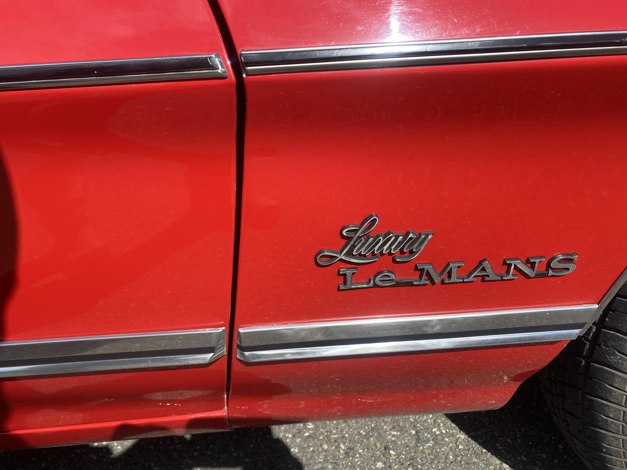 1972 Pontiac LeMans Luxury