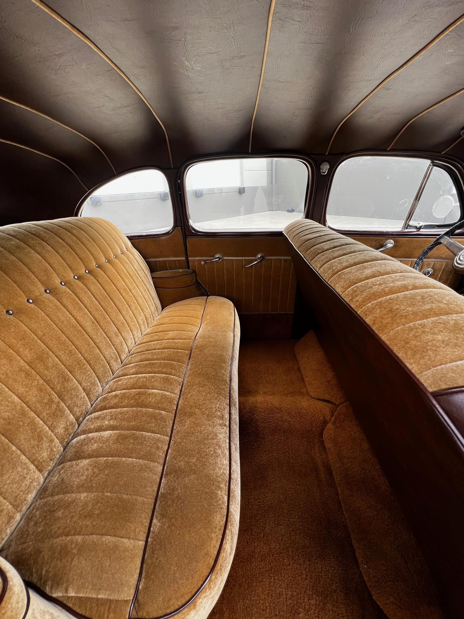 1941 Ford Super Deluxe 4-Door Sedan