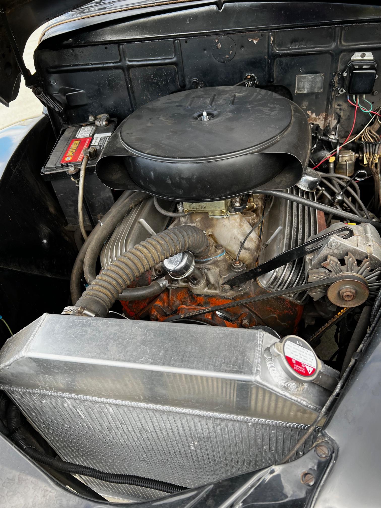 1941 Ford Super Deluxe 4-Door Sedan