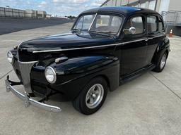 1941 Ford Super Deluxe 4-Door Sedan