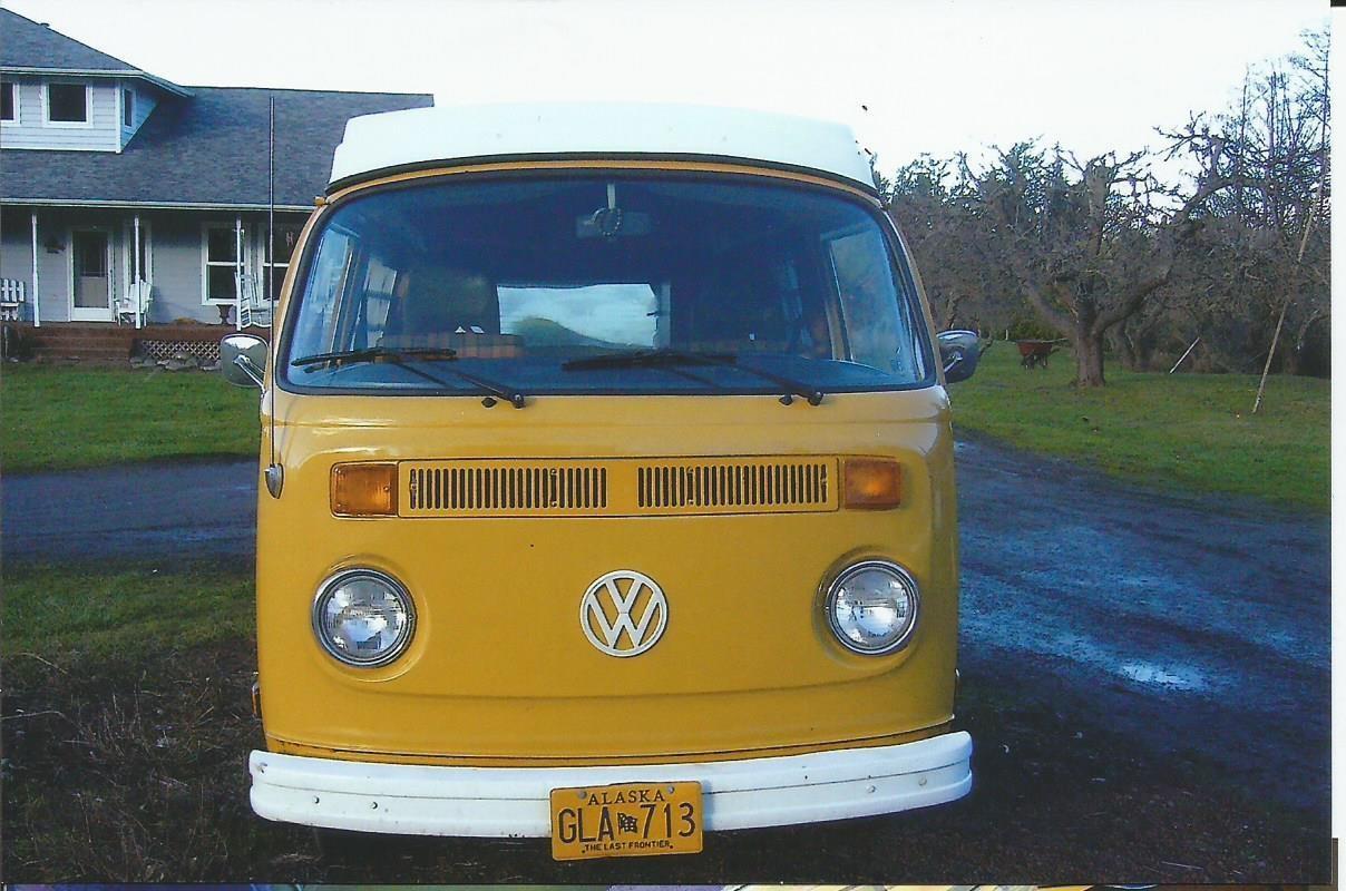 1977 Volkswagen Westfalia Pop-Top