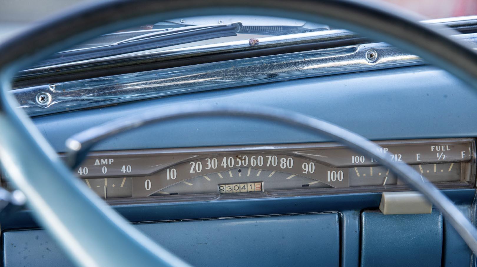 1948 Kaiser Custom Sedan